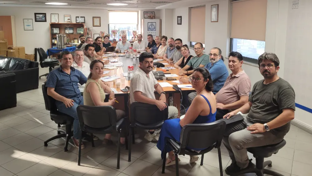 TMMOB İzmir İl Koordinasyon Kurulu'nun yeni sekreteri Necmi Varlık oldu