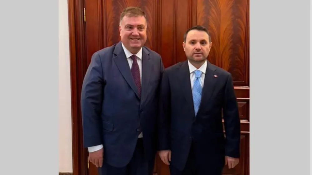 Taksicilerden Bakan Akın Gürlek’e ziyaret... Gündem korsan taşımacılık