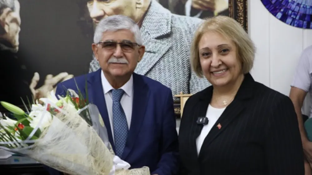 Menderes’te artçı sarsıntılar: YENİ Partili üyeler istifa etti