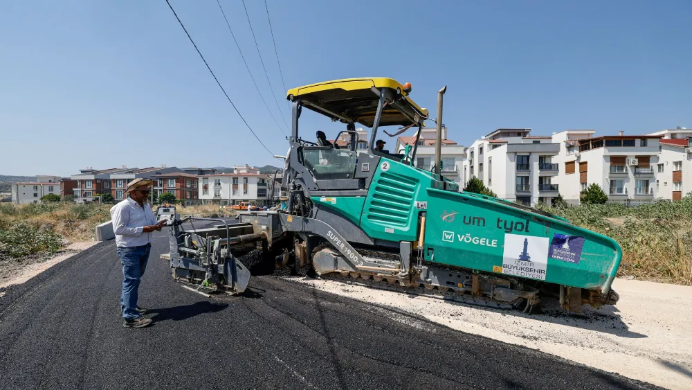 Bergama’da yollar yenileniyor, ulaşım daha güvenli hale geliyor