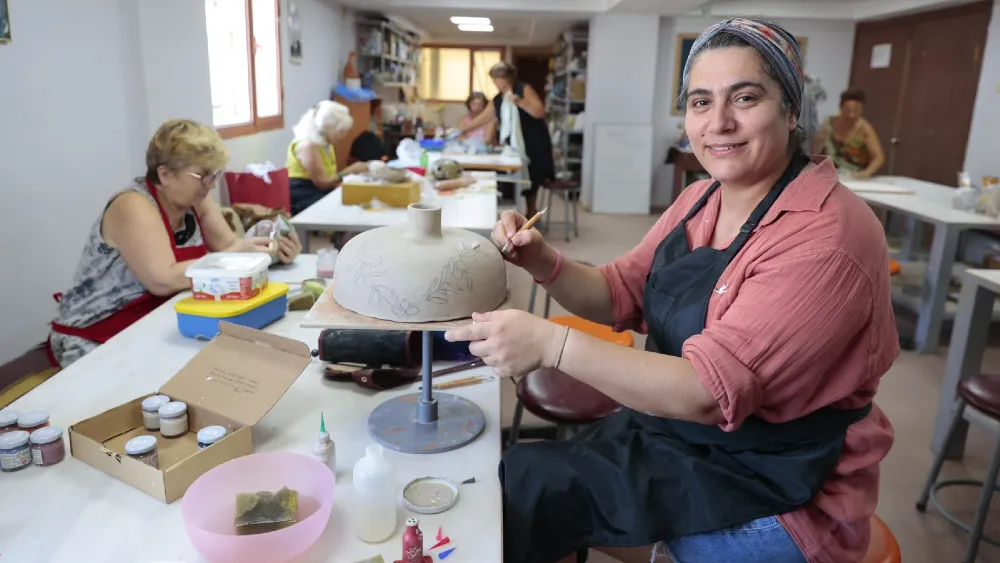 Güzelyalı’da 7’den 77’ye sanat var  