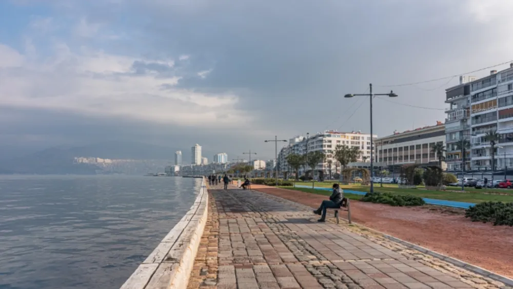 Alsancak’ta kritik imar planı askıya çıktı