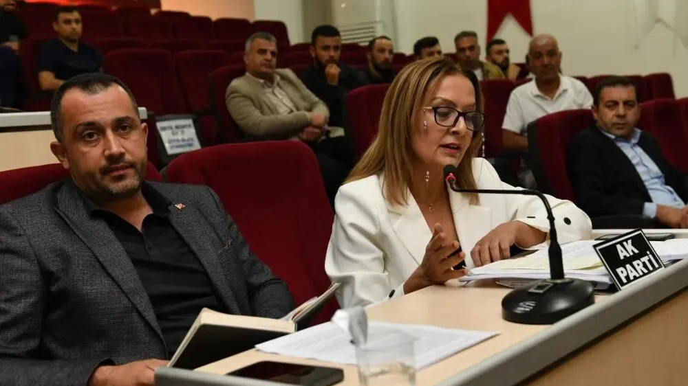 Çiğli Meclisi'nde şok iddia… Pazarcı esnafından 30 milyon TL toplanmış!