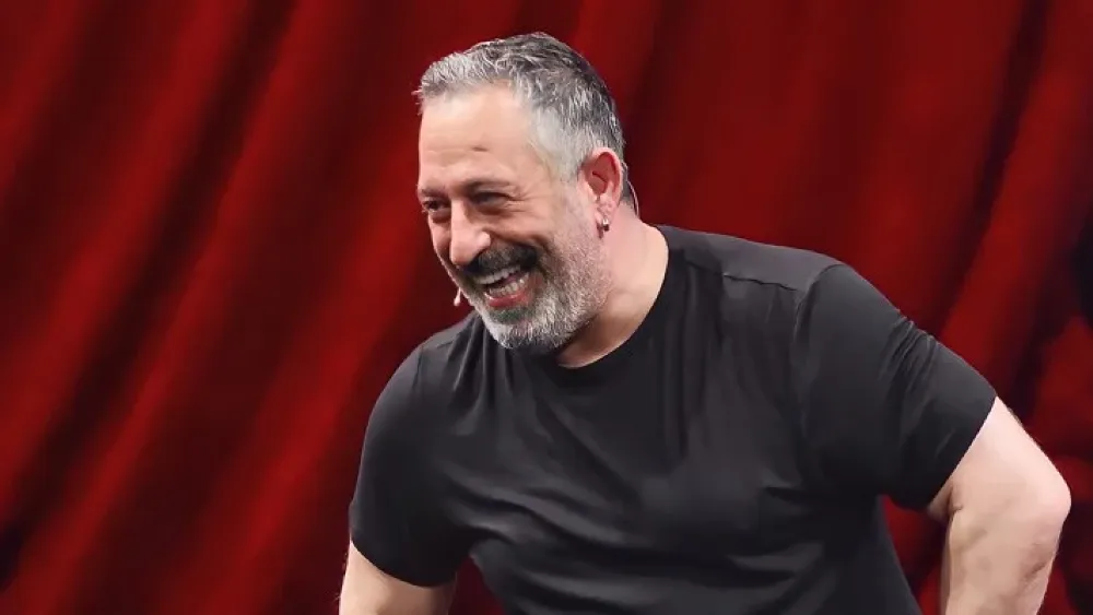 Cem Yılmaz hastaneye kaldırıldı: Stent takıldı