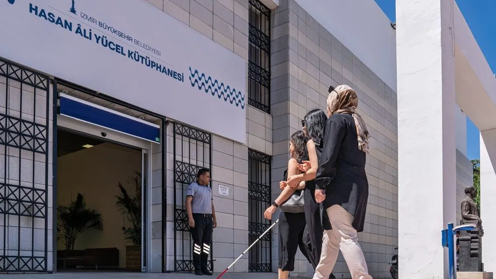 Hasan Ali Yücel Kütüphanesi’nde görme engelli vatandaşlar için erişilebilir alan