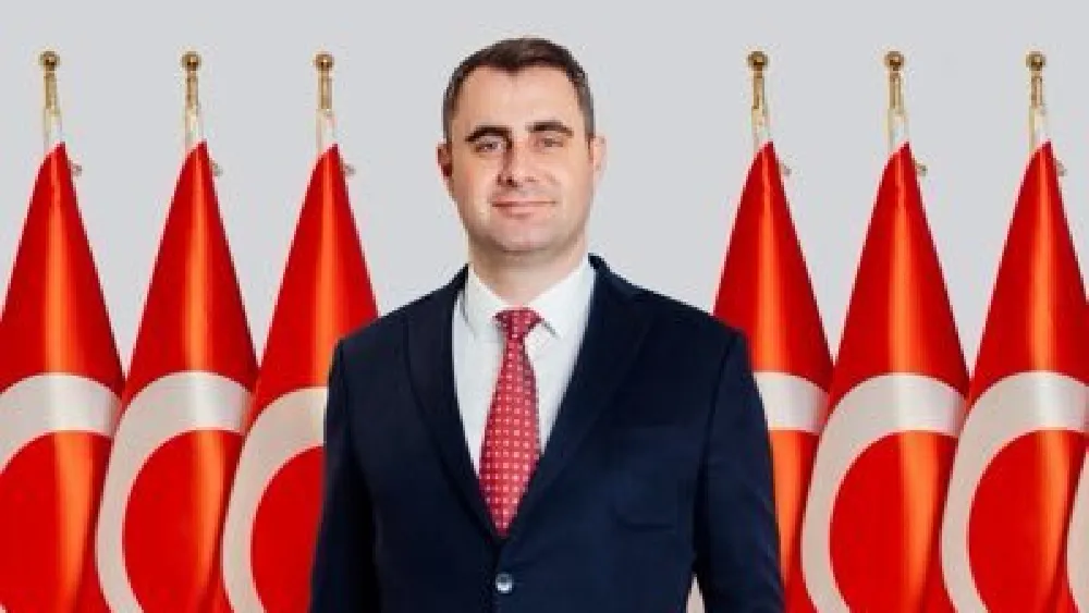 Güç'ten Özalper'in gözaltına alınmasına tepki
