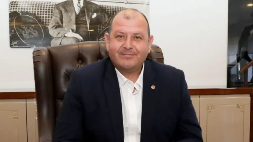 Menderes Belediye Başkanı İlkay Çiçek tutuklandı!
