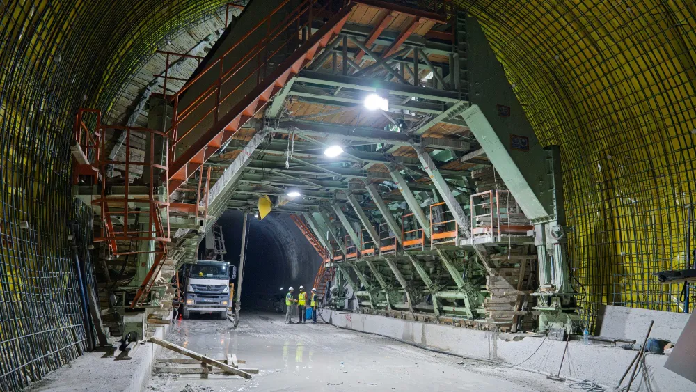 Onat Tüneli ile Buca-Bornova arası ulaşım 10 dakikaya inecek 