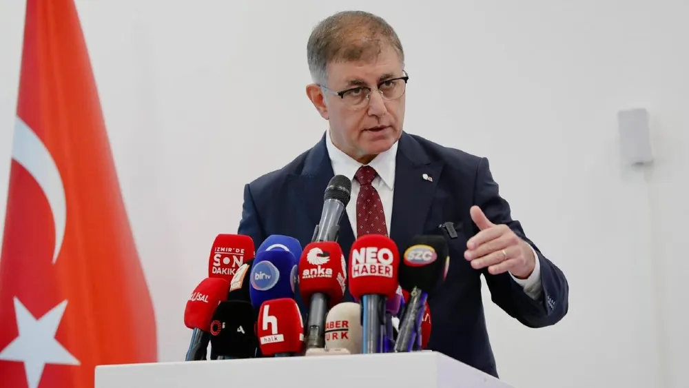 Tugay'dan flaş hamle: YENİ Parti-CHP WhatsApp gruplarından ayrıldı