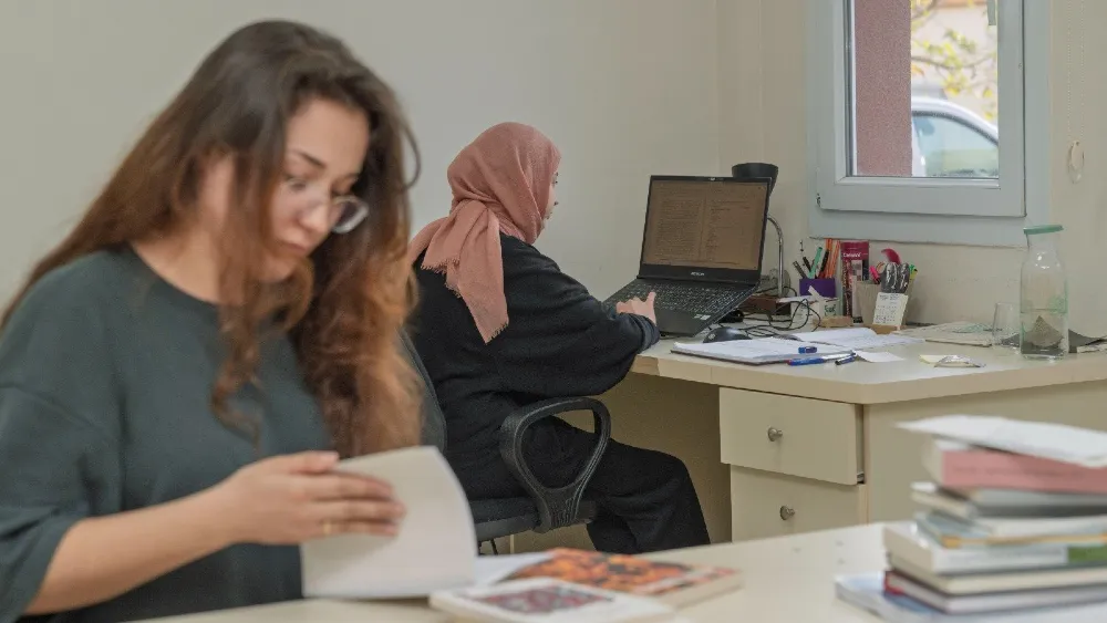 İzmir, gençlere kucak açıyor: Aylık ücret bu yıl da 2 bin TL