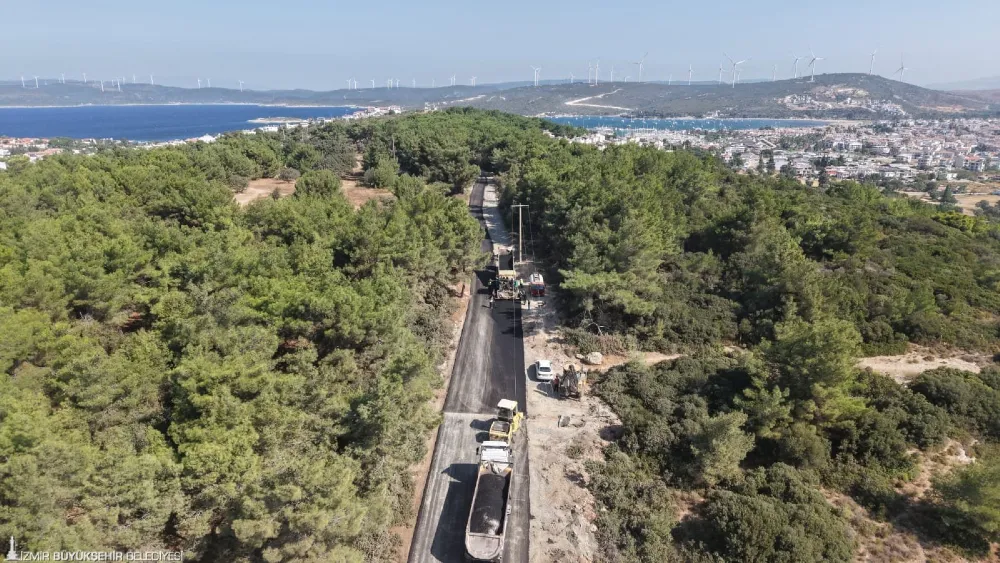 Aliağa ve Seferihisar’da yollar yenileniyor
