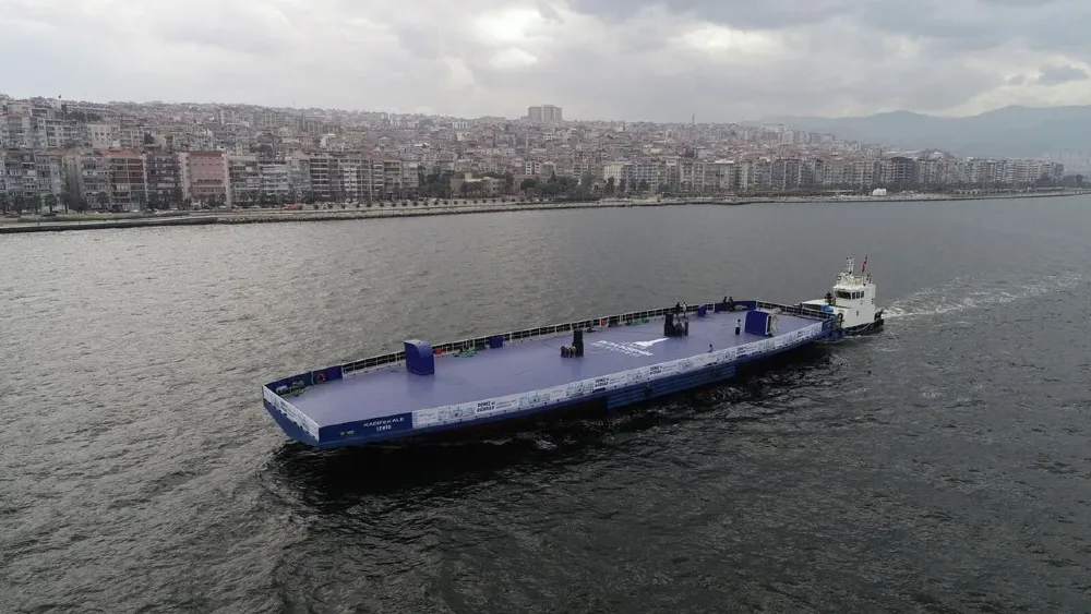 Büyükşehir’den sürpriz satış kararı: Yüzer tesis Kadifekale filodan çıkarılıyor