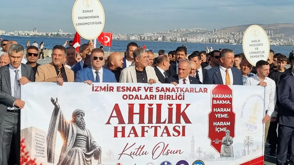 İESOB Başkanı Yalçın Ata: "Esnaf teknolojiye uyum sağlamalı. Çarşılar canlıysa o şehir nefes alır"