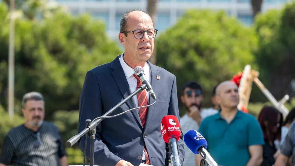 YENİ Parti Bayraklı İlçe Başkanlığı yarışında sürpriz gelişme: Tevfik Türk adaylıktan çekildi!