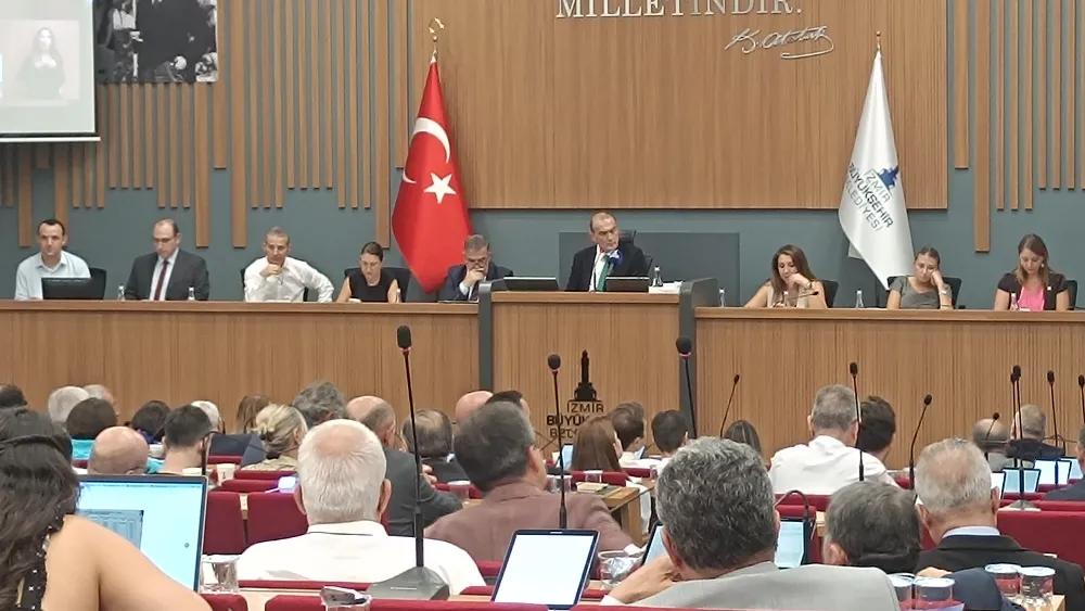 Büyükşehir’de ulaşım polemiği: İZBAN, ESHOT ve kredi tartışması gerilimi tırmandırdı