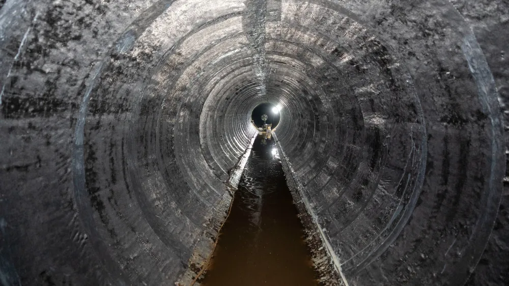 İzmir'in 13 kilometrelik atık su hattında temizlik ve güçlendirme seferberliği