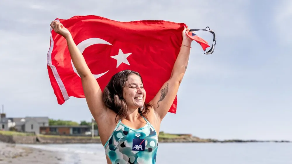Okyanustan beyaz perdeye: Rekortmen yüzücü Bengisu Avcı’nın filmi ‘Altın Portakal’ adayı