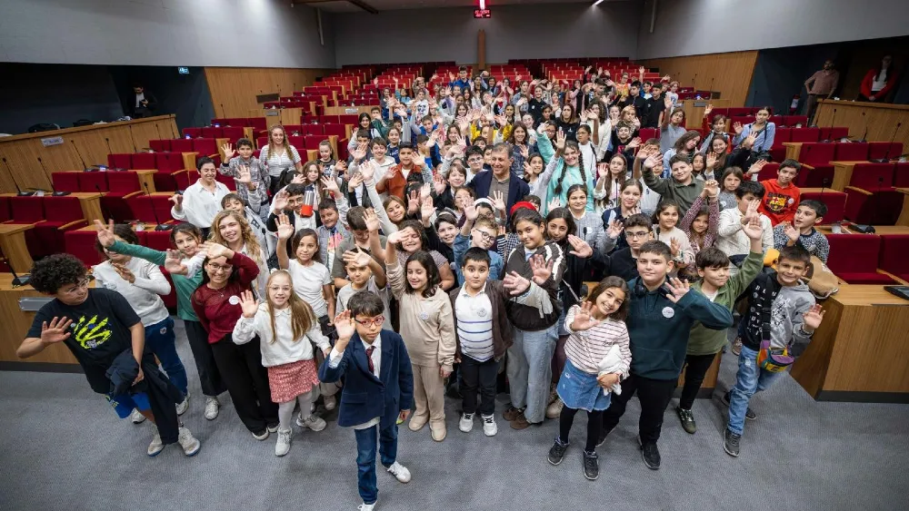 İzmir Çocuk Meclisi’ne başvurular devam ediyor