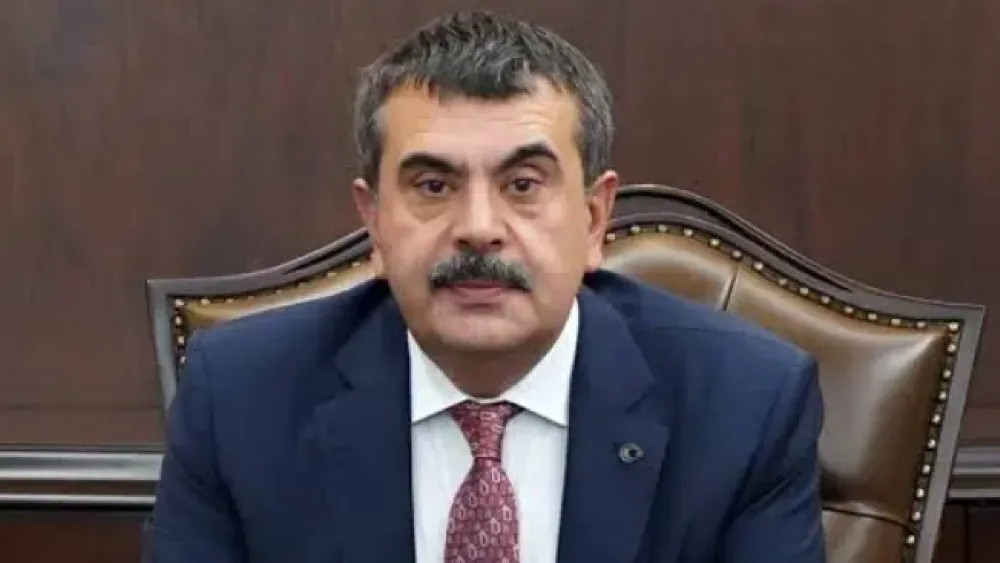 Bakan Tekin okullarda uygulanacak yenilikleri açıkladı