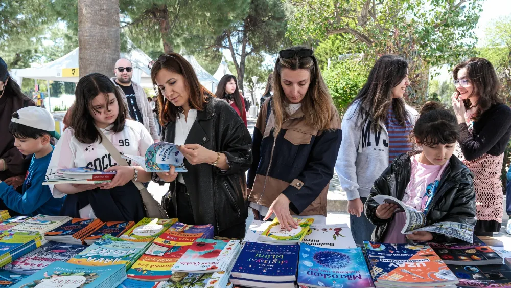 İZKİTAP sonbaharda Kültürpark’ta