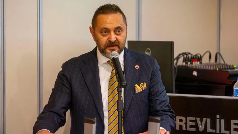 Karşıyaka Belediyesi’nde Bostanlı Pazarı tartışması