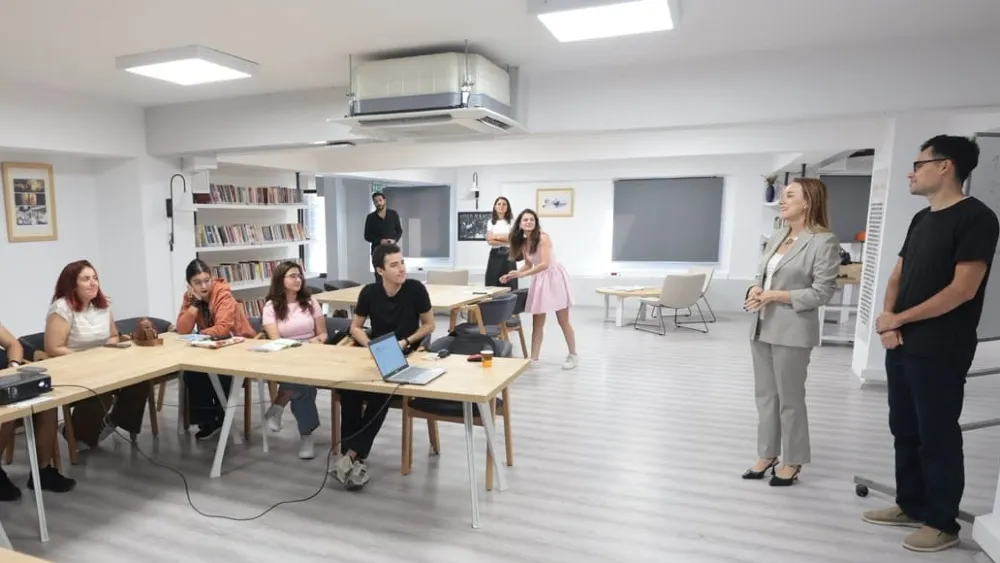 Başkan Mutlu, gençlerle yapay zeka atölyesinde buluştu