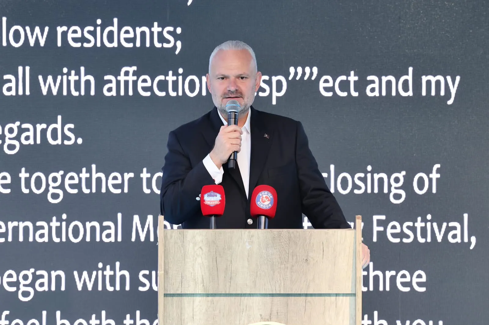 Menemen Belediye Başkanı Aydın Pehlivan, "Gelecek yıl çok daha büyük bir heyecanla, çok daha büyük bir coşkuyla 6. Uluslararası Menemen Çömlek Festivali’nde yeniden buluşacağız" dedi.