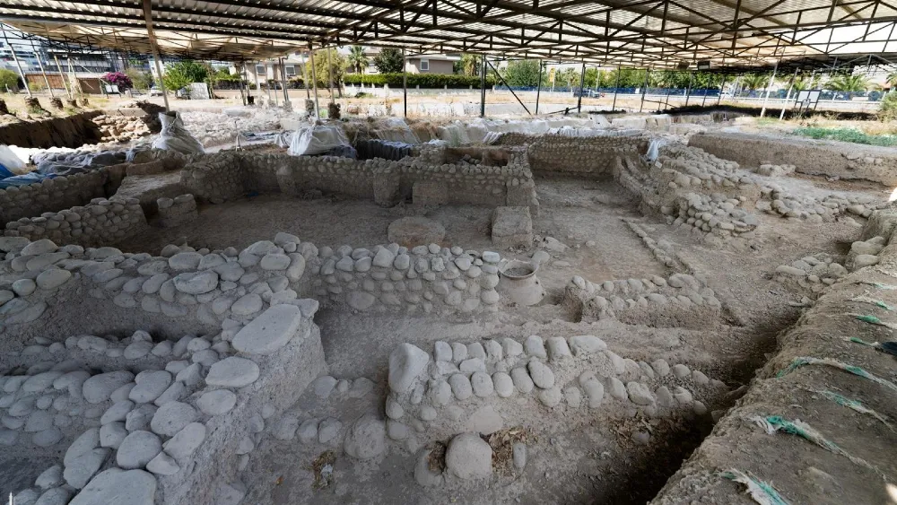 İzmir’in Troya’sı: Yassıtepe’den zenginliğin izleri çıktı
