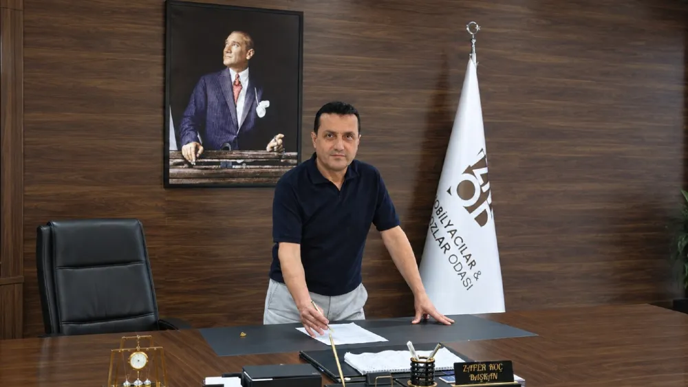 İZMOD Başkanı Zafer Koç’tan çarpıcı uyarı: AVM ve kafeler yerine sanayiye yatırım şart!