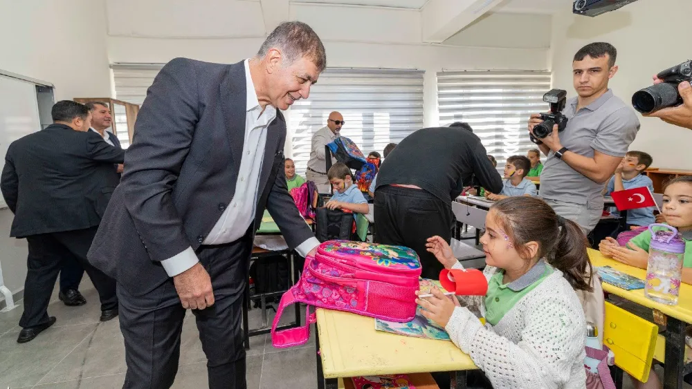 Bayındır Kızıloba İlkokulu yenilendi, çocuklar bayram etti