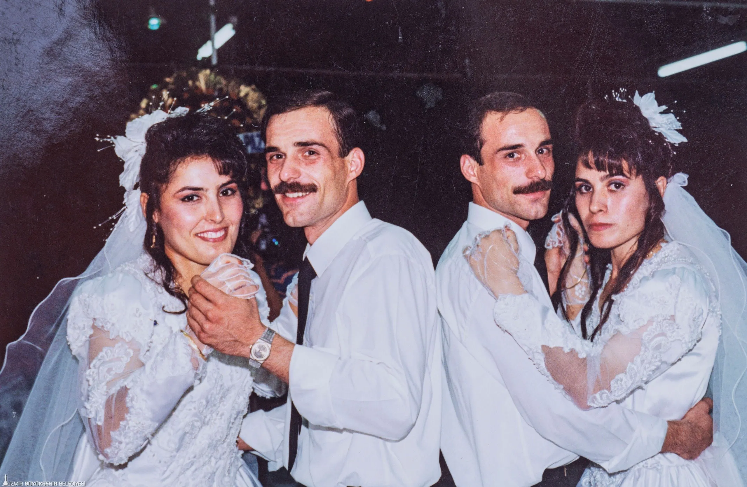 56 yaşındaki ikiz kardeşler Ahmet ve Mehmet Berber, aynı gün dünya evine girdiler.