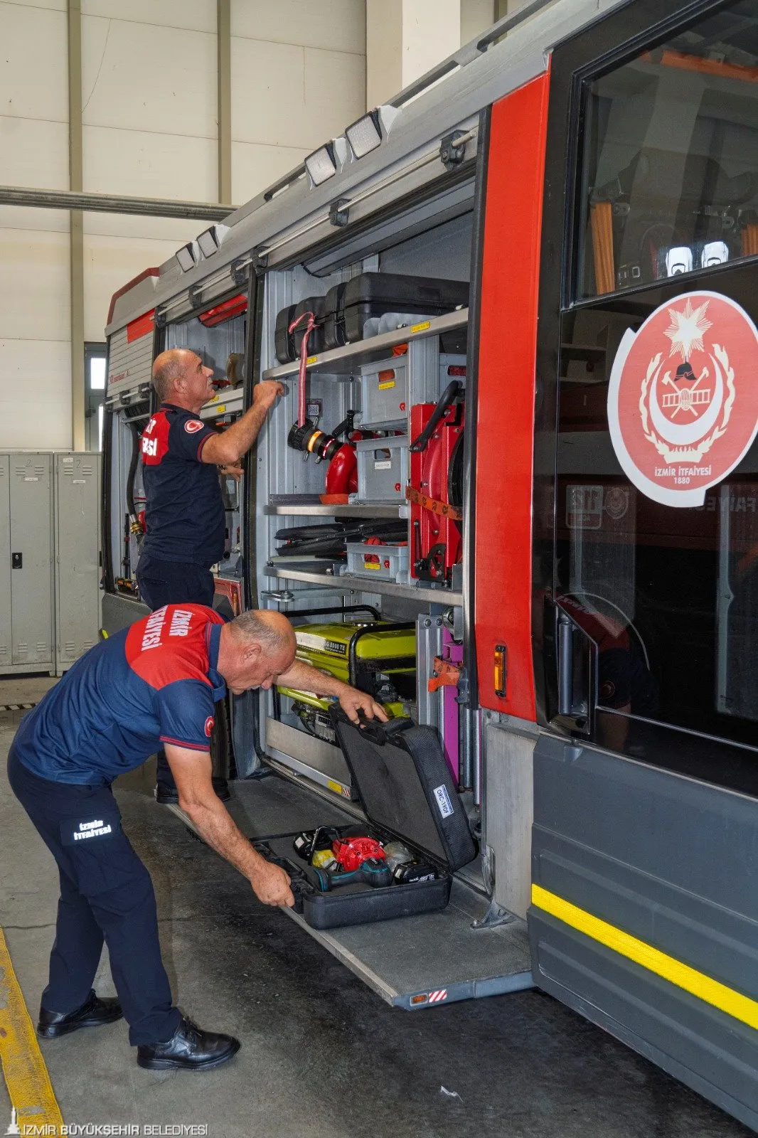 İkiz kardeşler Ahmet ve Mehmet Berber, aynı yerde çalışmanın keyifli olduğunu ifade etti.