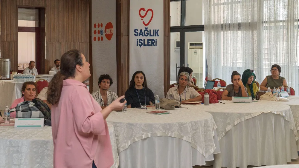 Erken yaşta ve zorla evliliklerle mücadele: İzmir’de ‘Sağlık Aracıları’ sahaya iniyor