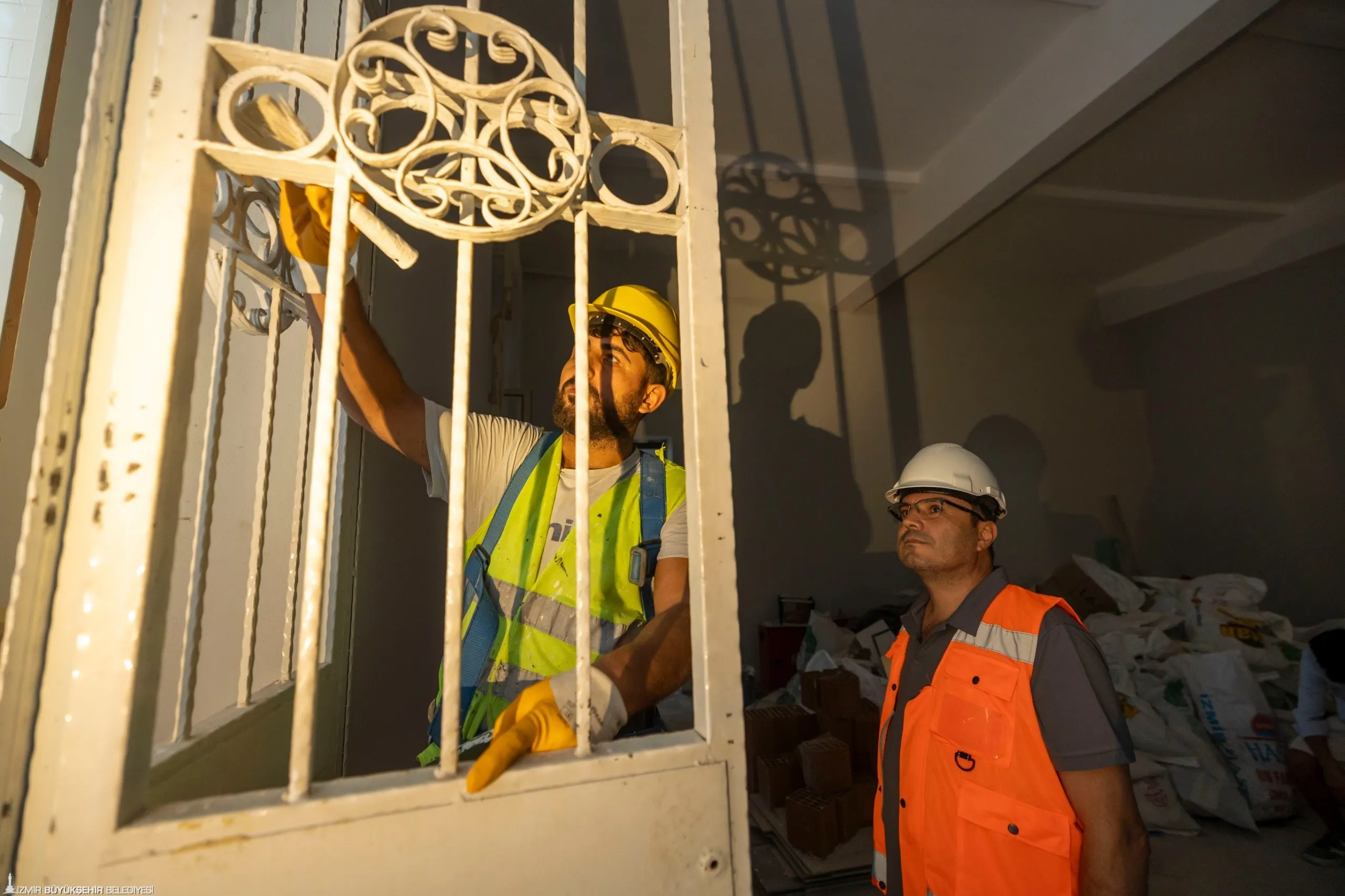 Uzun yıllar Sayaç Atölyesi olarak kullanılan tarihi yapı, çalışmaların tamamlanmasının ardından İzmir Büyükşehir Belediyesi Konservatuvarı olarak hizmet verecek.