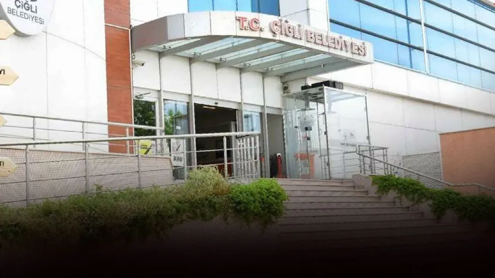 Çiğli’de dengeler değişti: CHP'den 5 meclis üye istifa etti