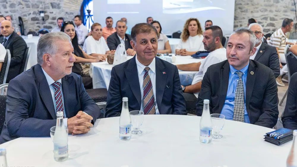 İzmir'de Esnafın Ruhsat Çilesine Ortak Çözüm