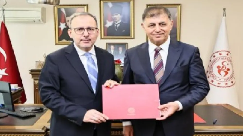 Kasapoğlu’ndan Tugay açıklaması: Bizim siyasetimizin pusulası İzmir’de ortak aklı büyütmektir