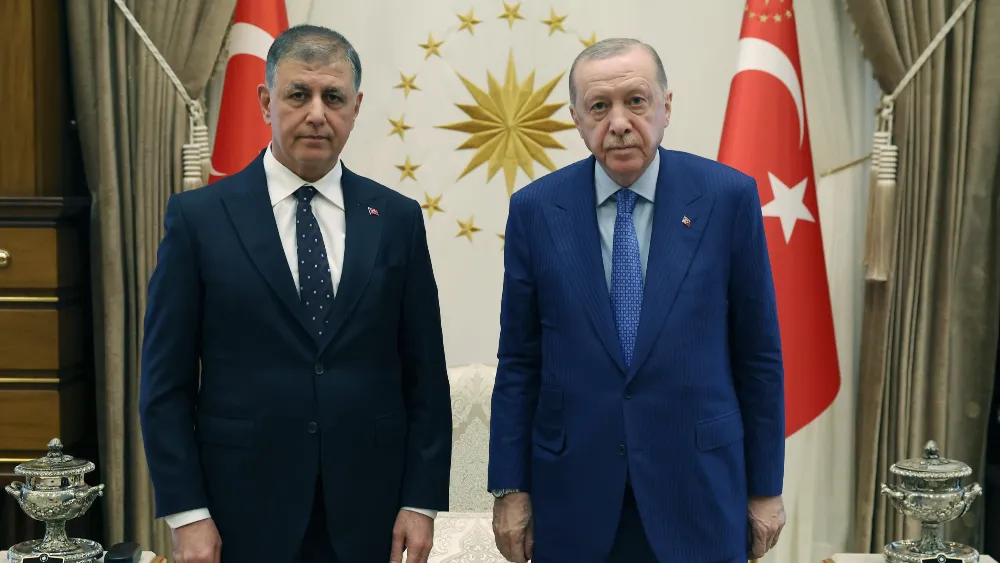 Tugay: Cumhurbaşkanımıza İzmir’in geleceğine yönelik projelerimizle ilgili bilgi arz ettik