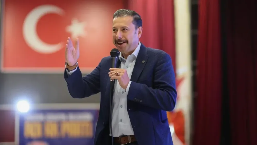 AK Parti'li Kaya'dan Büyükşehir’e eleştiri: Başladıkları işi bitiremiyorlar