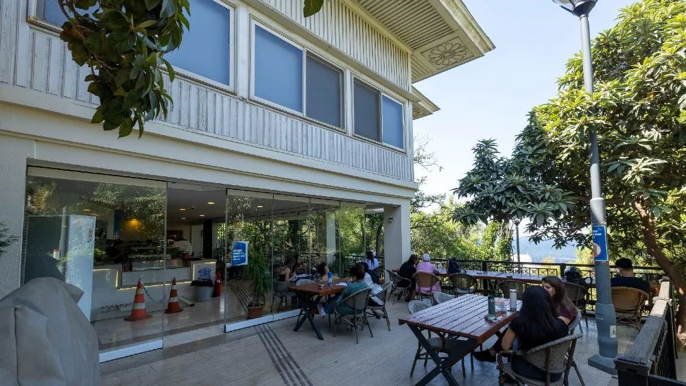 Şato'da 70 yıllık buluşma