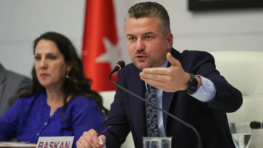 Tutuklu Başkan Duman’dan iddianame çağrısı
