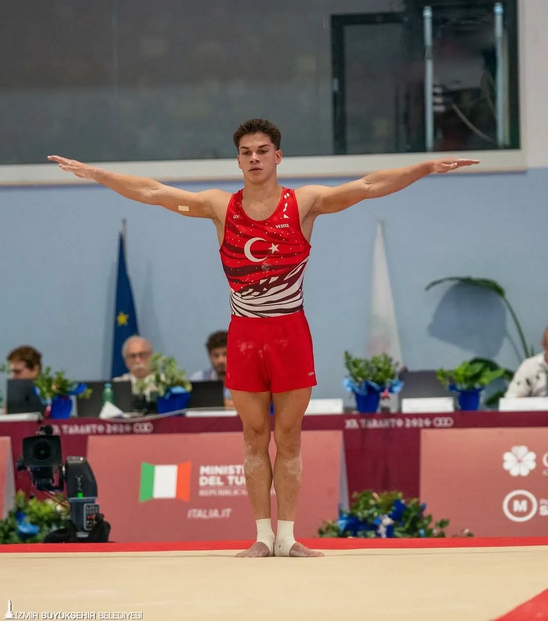 Altan Doğan, 20. Akdeniz Oyunları’nda hem bireysel hem de takım yarışmalarında altın madalya kazanmıştı.