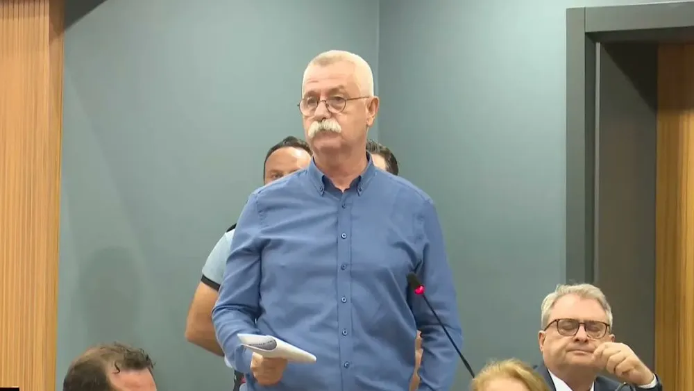 Fon krizi gündeme oturdu… YENİ Partili Vatansever ‘1 trilyon lirayla İzmir’de neler yapılabilirdi?’ sorusunu sordu