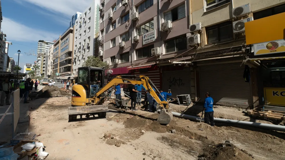 Kıbrıs Şehitleri Caddesi yepyeni bir görünüme kavuşuyor