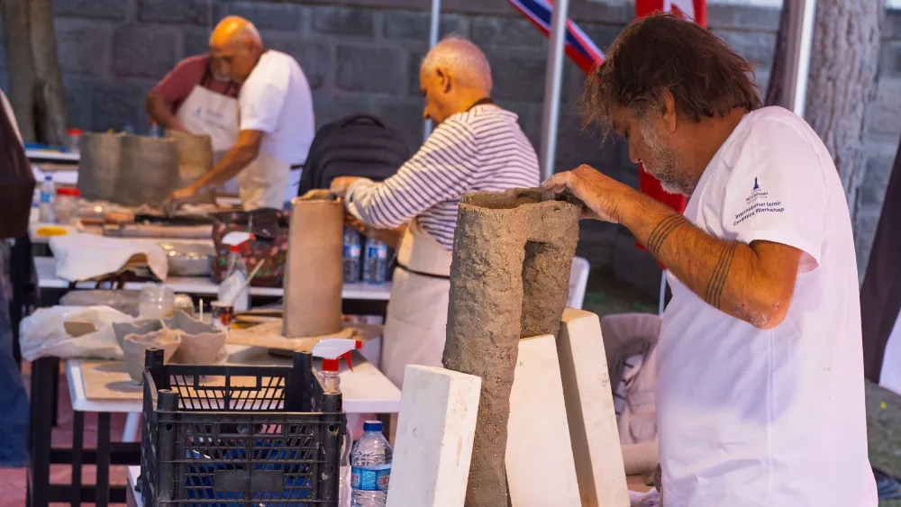 Uluslararası Seramik Çalıştayı İzmir’de başladı