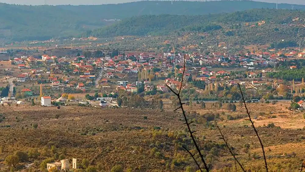 Urla Bademler’de imar iptali: Mahkeme kararı sonrası yeni parselasyon planı askıya çıktı