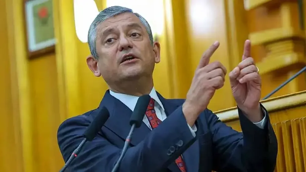 Özel’den Cemil Tugay’a sert çıkış: Kaçacak yer arayacak, burnundan fitil fitil getireceğiz!