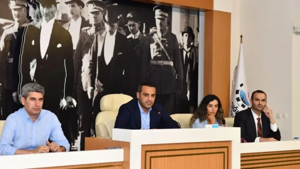 Çiğli’de 8,5 milyarlık bütçe oy çokluğuyla meclisten geçti