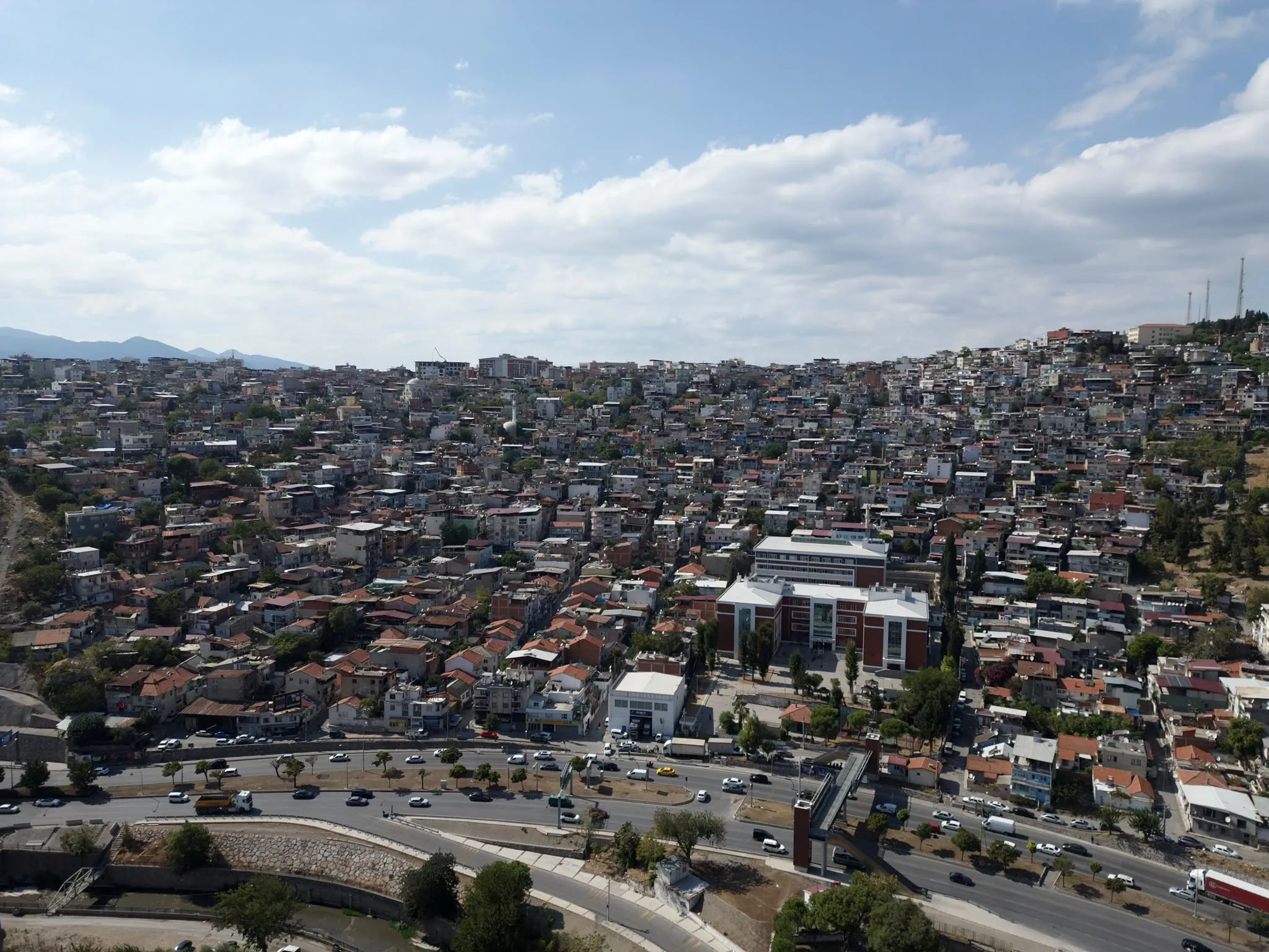 19 Mayıs Mahallesi’ndeki 1,1 hektarlık alanın “Rezerv Yapı Alanı” ilan edilmesi için Çevre, Şehircilik ve İklim Değişikliği Bakanlığı'na başvuru sürecini tamamlandı.
