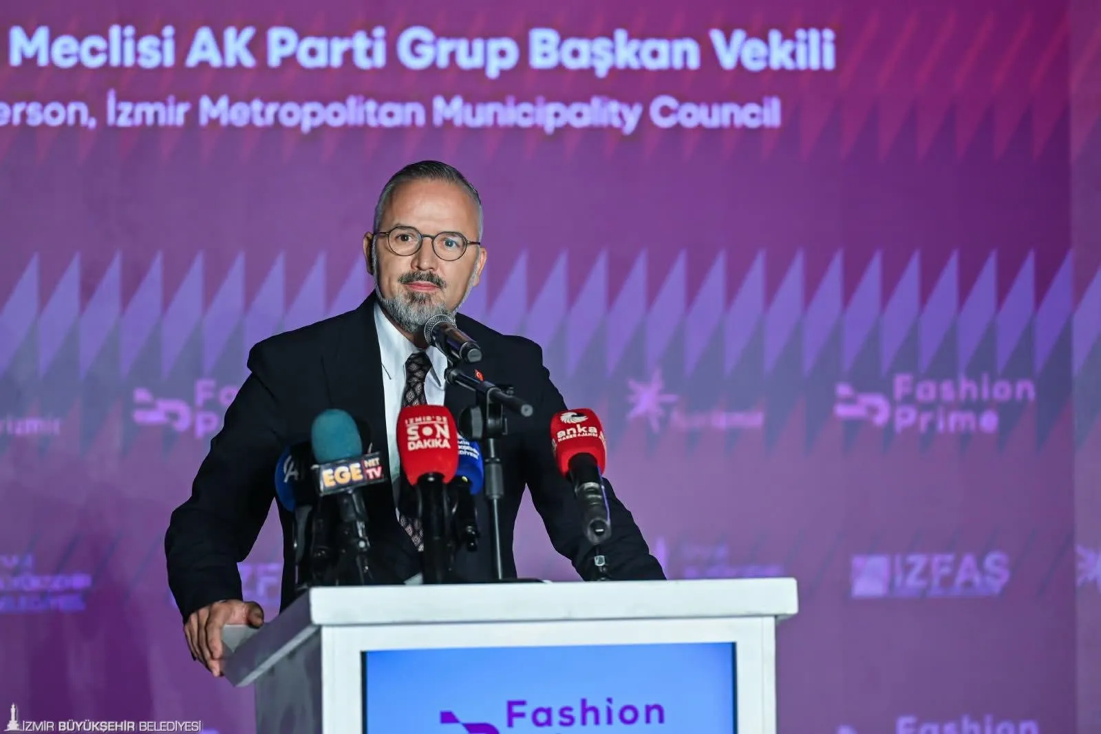 İzmir Büyükşehir Belediye Meclisi AK Parti Grup Başkanvekili Hakan Yıldız.